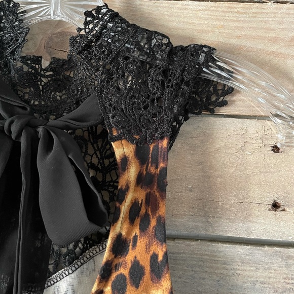 Cheetah Print Lace Dress - Picture 7 of 8